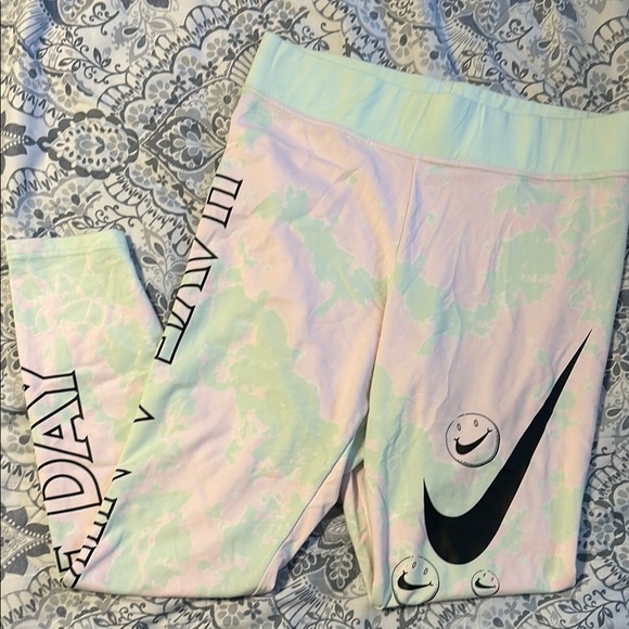 Nike Pastel Leggings - Picture 1 of 4